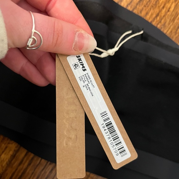 NWT Skims Sheer Sculpt Bandeau Onyx M - Picture 5 of 7